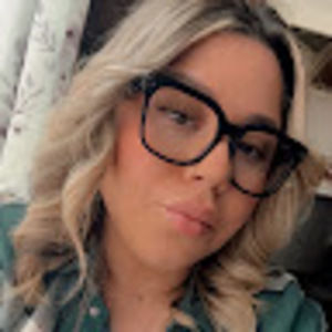 Meet your Posher, Cecely